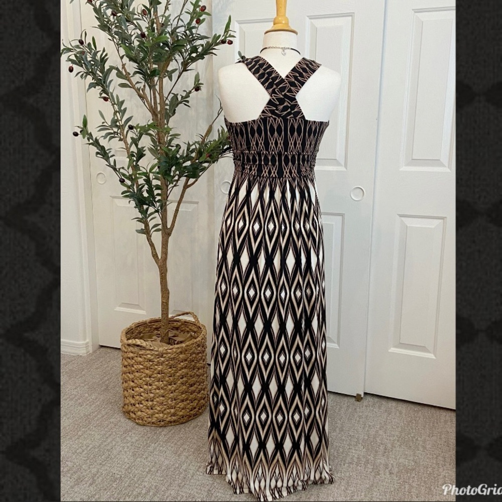 SOMA Soft Casual Maxi Dress, Criss/Crosses in Back - Picture 9 of 11